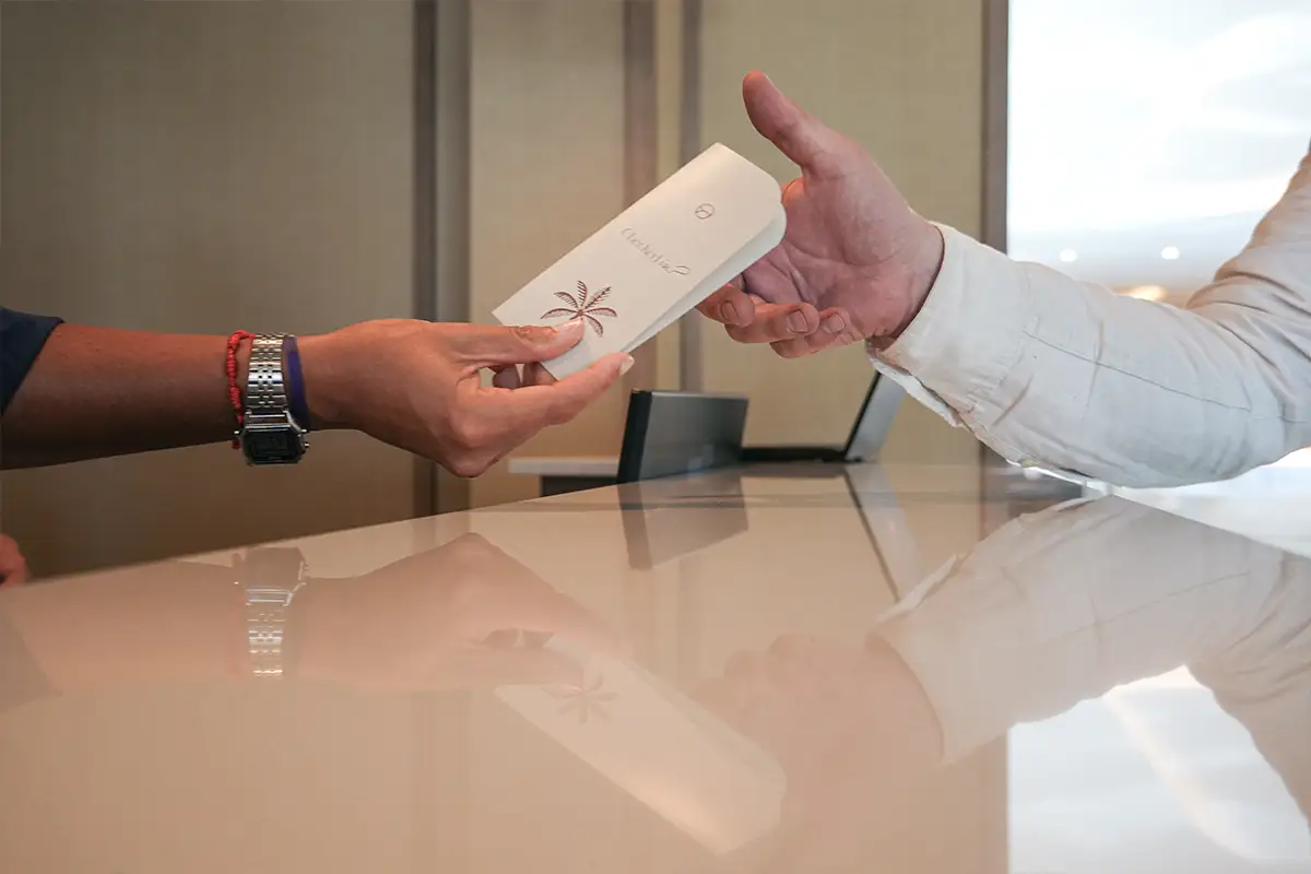 Recepción Check-in Suites ROC Portonova