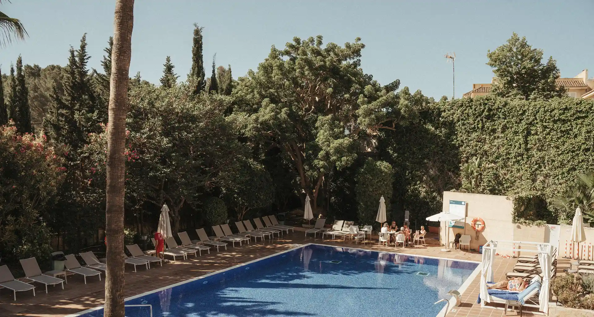 habitaciones hotel roc oberoy adults only +16