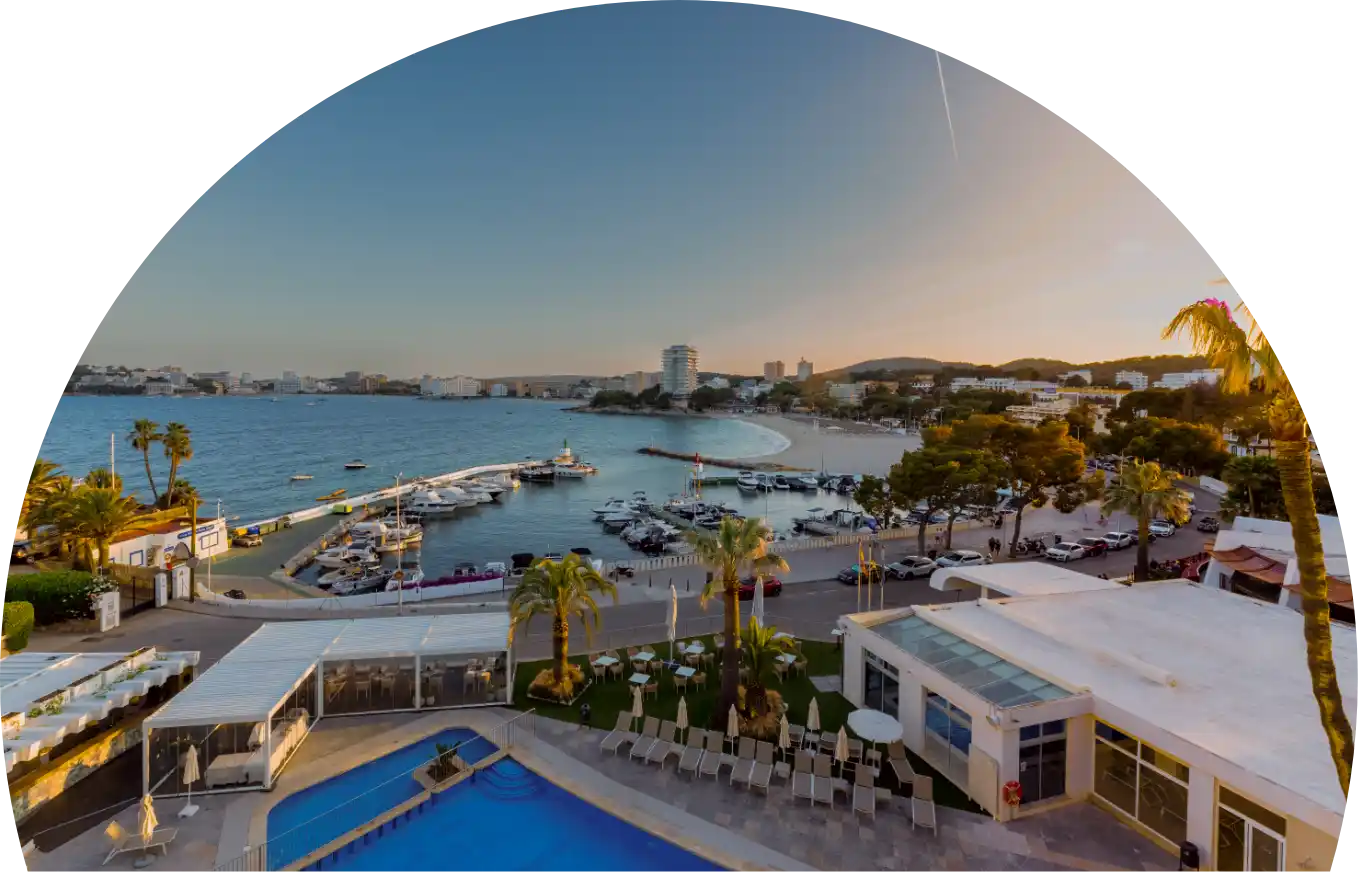 Vistas Suites Roc Portonova