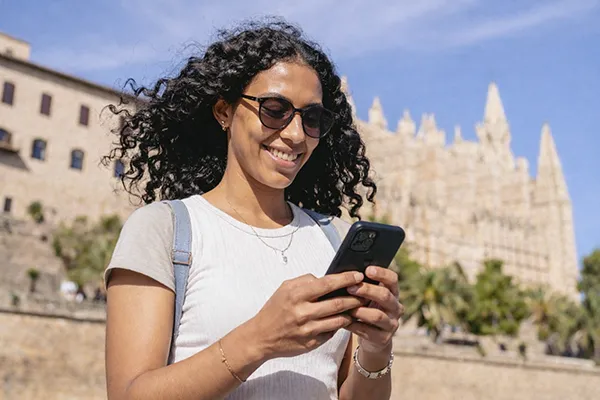 Pool und Meer im ROC Illetas & Spa