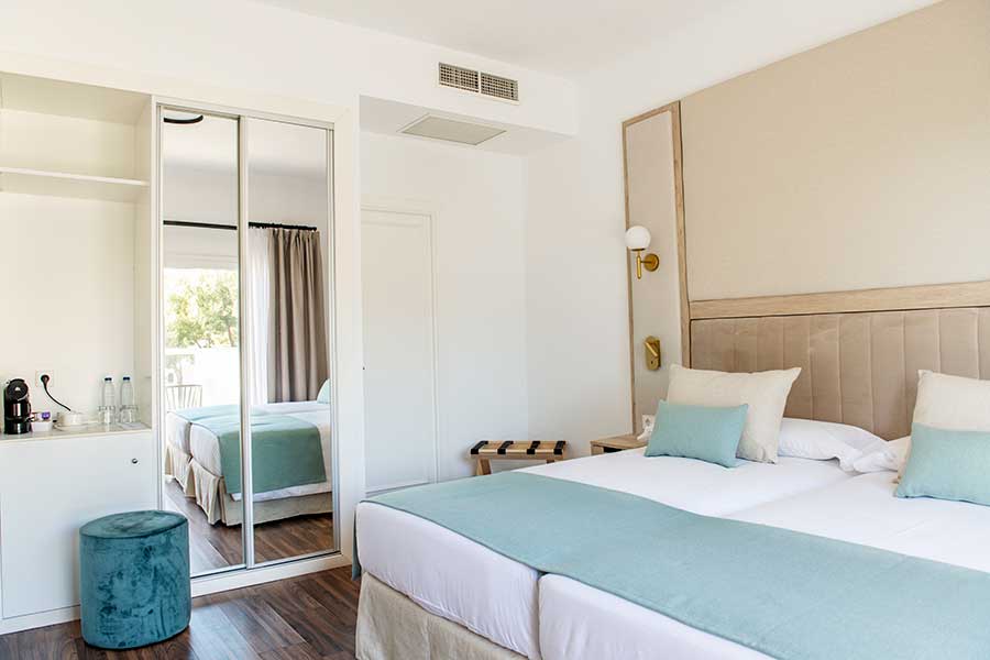 habitacion superior hotel illetas by roc hotels habitacion superior hotel roc illetas