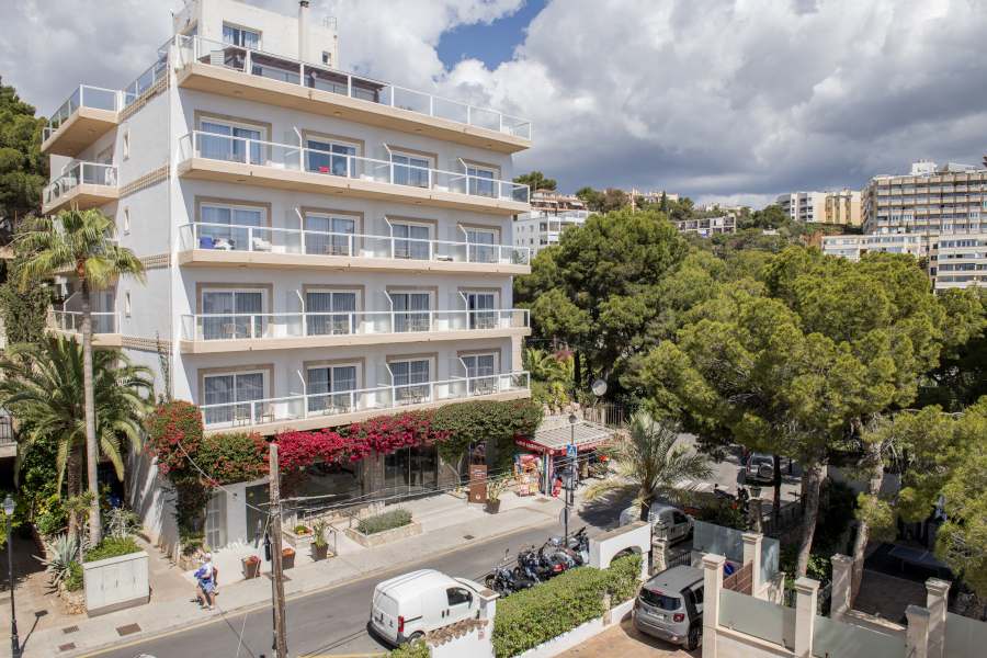 one bedroom flat illetas by roc hotels one bedroom flat roc illetas