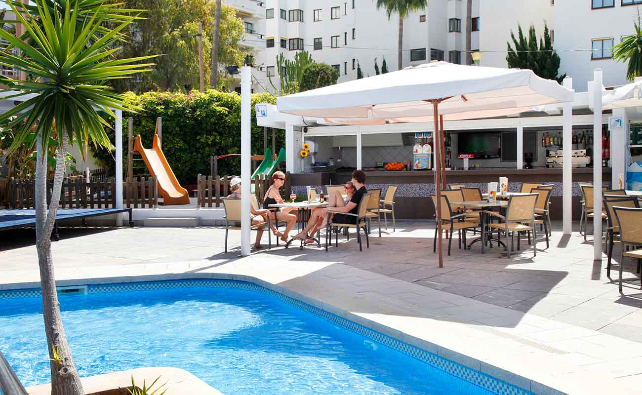 roc hotels apartamentos portonova roc hotels apartamentos portonova