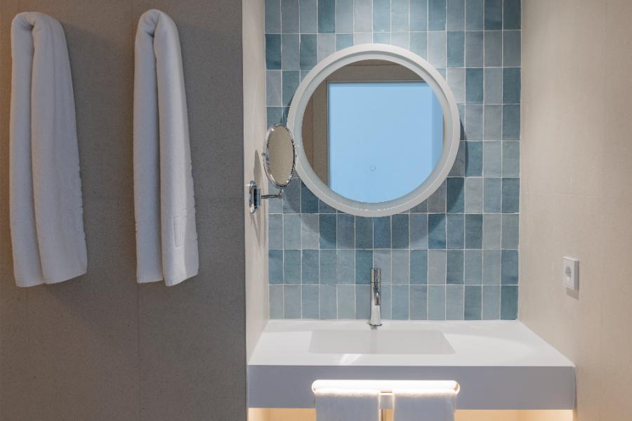 apartamentos roc portonova by roc hotels apartamentos roc portonova