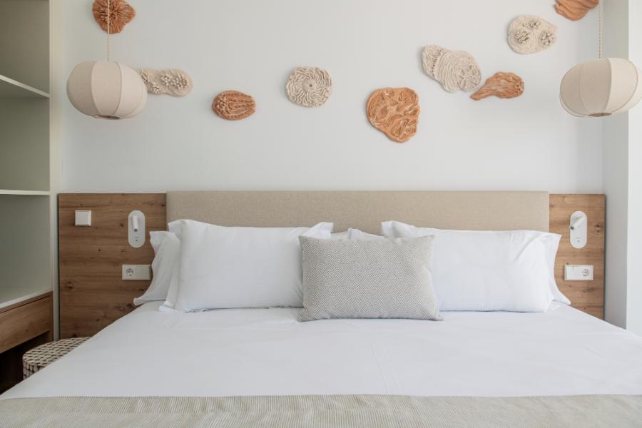 apartamentos roc portonova by roc hotels apartamentos roc portonova