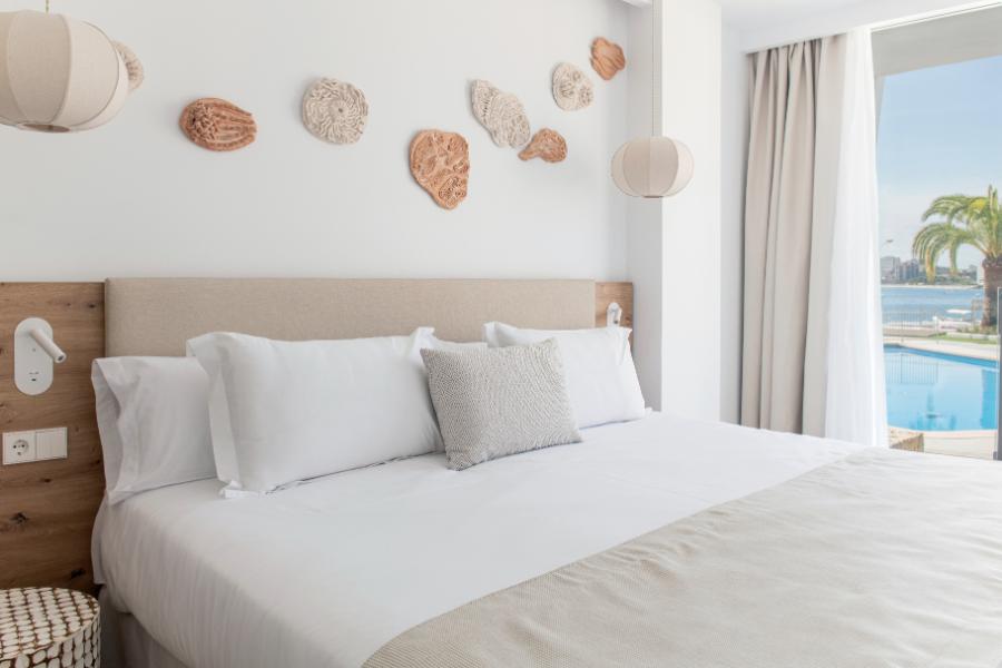 apartamentos roc portonova by roc hotels apartamentos roc portonova