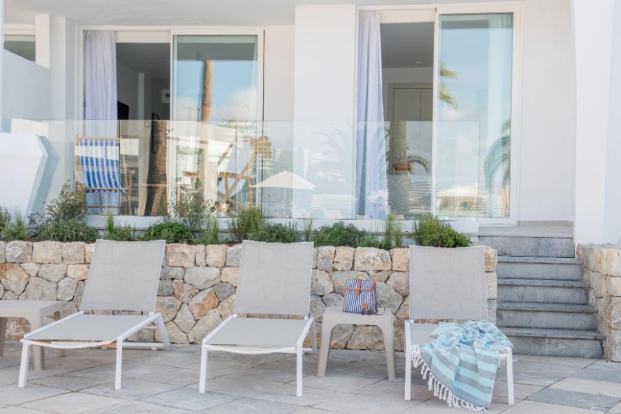 apartamentos roc portonova by roc hotels apartamentos roc portonova
