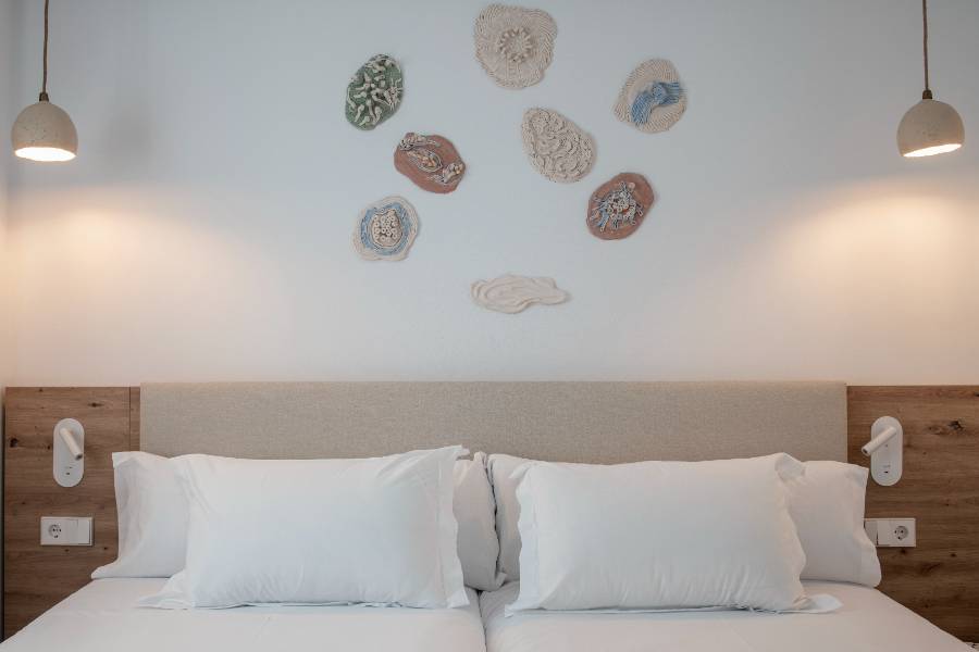 apartamentos roc portonova by roc hotels habitacion apartamentos roc portonova