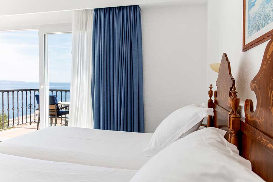 Lateral sea view rooms hotel illetas by roc hotels Lateral sea view rooms hotel roc illetas