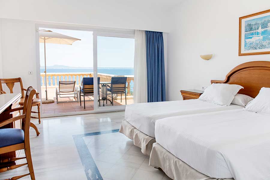 Terrace sea view rooms hotel illetas by roc hotels Terrace sea view rooms hotel roc illetas