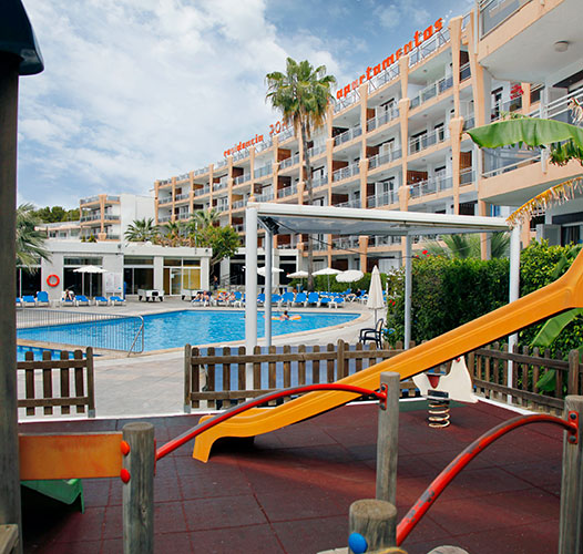 Other services apartamentos roc portonova by roc hotels Other services apartamentos roc portonova