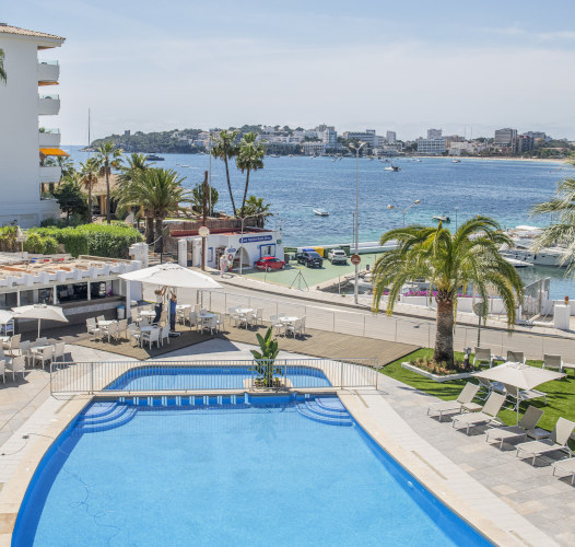 Pool Bar apartamentos roc potonova by roc hotels Pool Bar apartamentos roc portonova